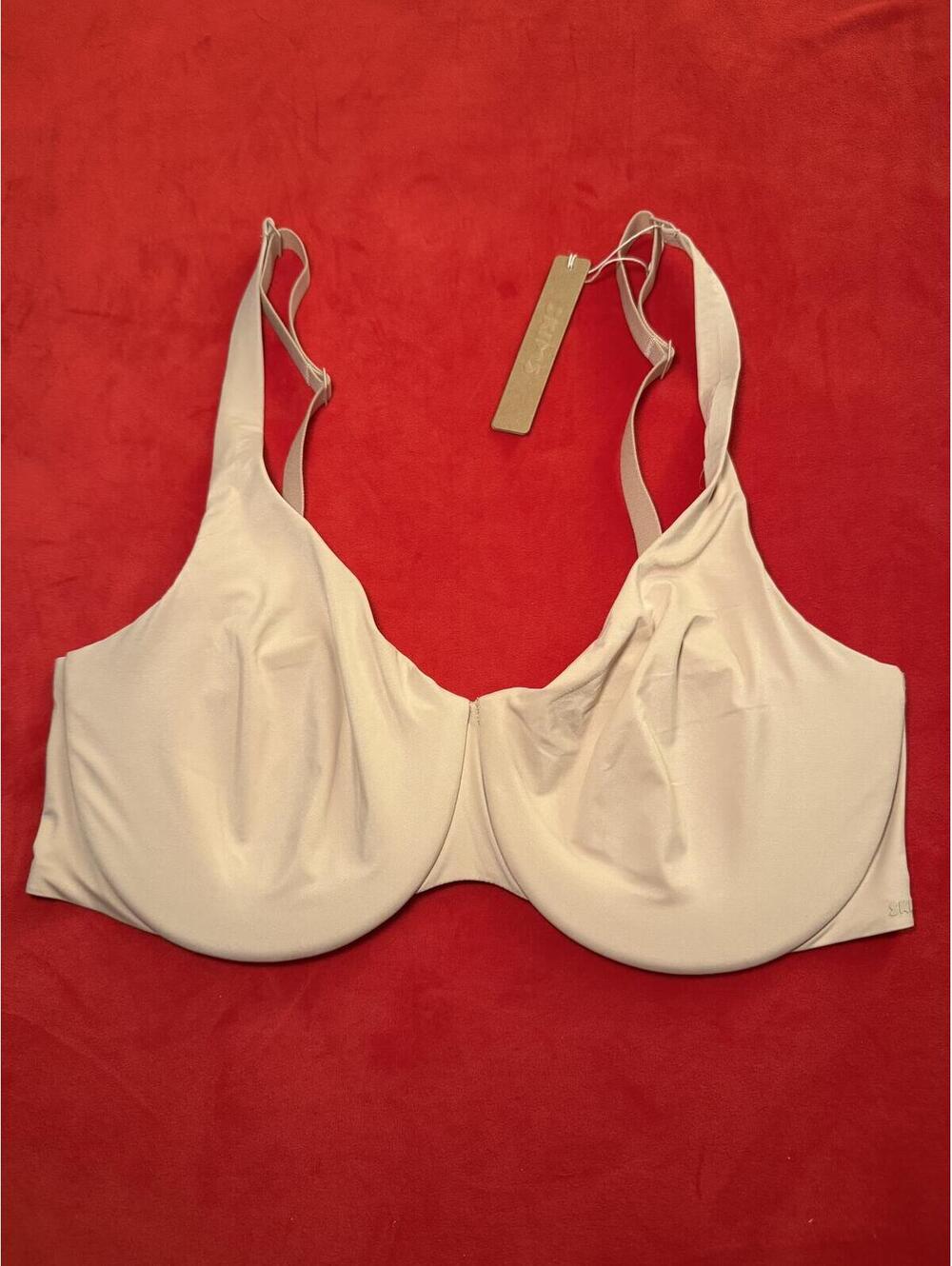 Skims Smoothing Intimates Unlined Minimizer Bra Color Clay Size 40C